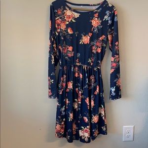 Long sleeve dress
